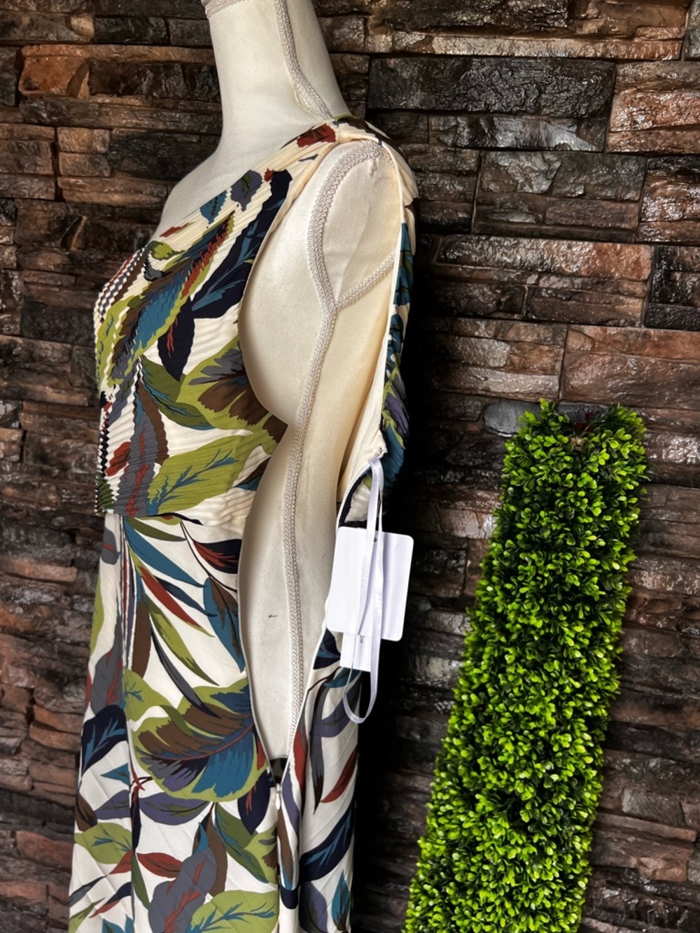 Nicole Miller One-Shoulder Leaf-Print Midi Dress in Green, Blue and Tan - Picture 9 of 16